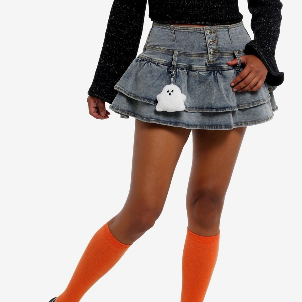 NOT FOR SALE!! DESPRATELY ISO Hot Topic Denim Mini Skort with Ghost Charm
